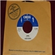 Chuck Berry - Carol / Sweet Little Rock & Roller